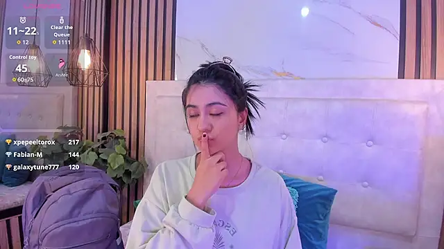 Madyson18's cam snapshot