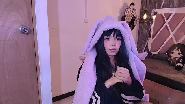 Terraelowen live sex cam