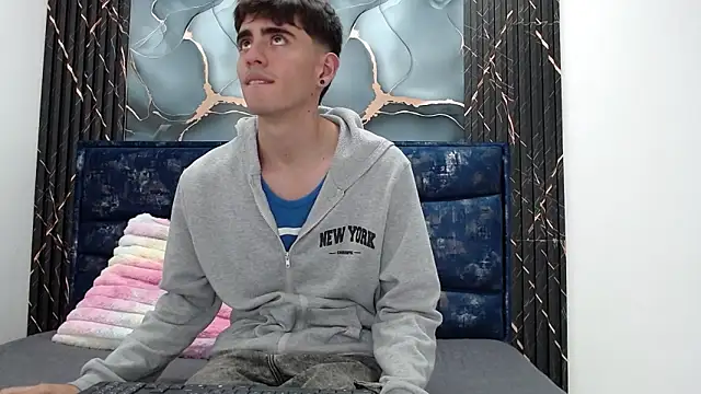 Lust_demian live sex cam