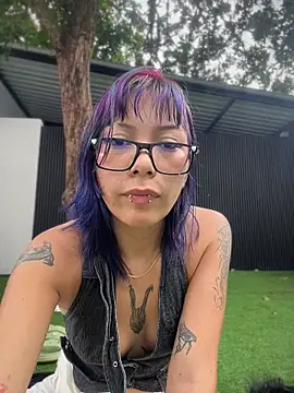 Namii_cute live sex cam