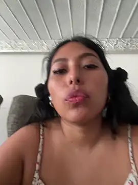 emmyjhonson07 live sex cam