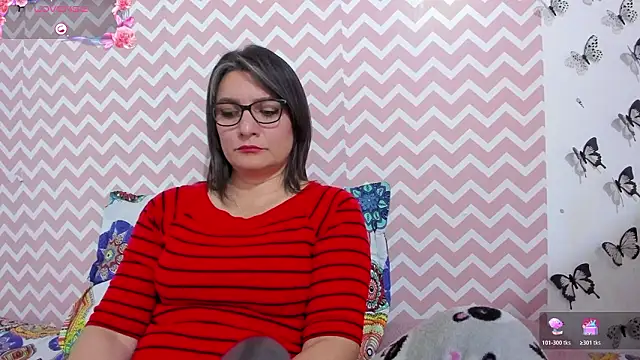 Amie_Adams82_ live sex cam