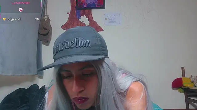 Naicollsxxx live sex cam