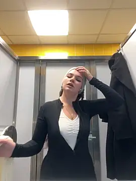 Holy_Tereza live sex cam