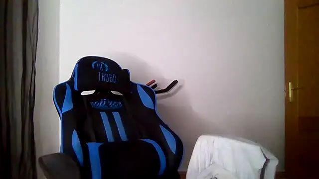 LARACRUZ30's cam snapshot