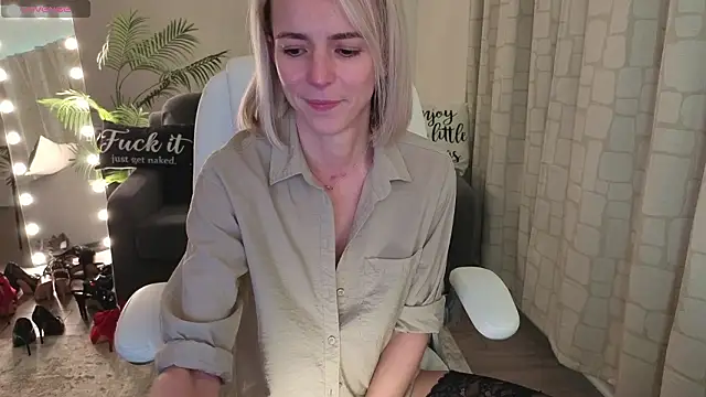 YourMarthaMayer live sex cam