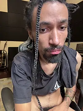 FavelaDaddyCum live sex cam