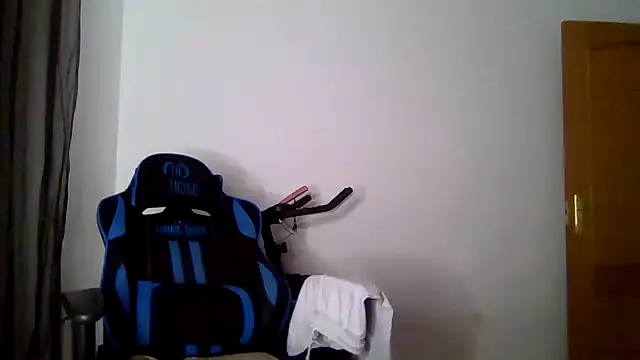 LARACRUZ30's cam snapshot