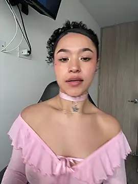 crystal_dlun's cam snapshot