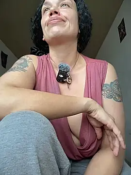 MAGDALAKOVANOVA's cam snapshot