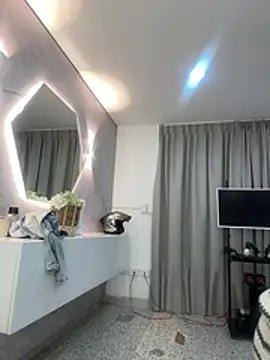 LIAH_IZUMI's cam snapshot