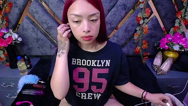 Sofia_Mirandaa18's cam snapshot