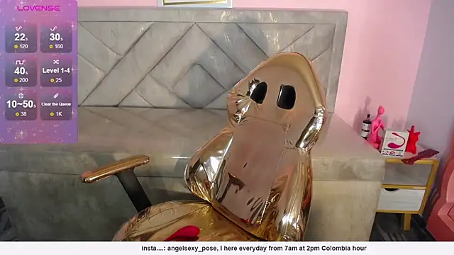 abril_ch_'s cam snapshot