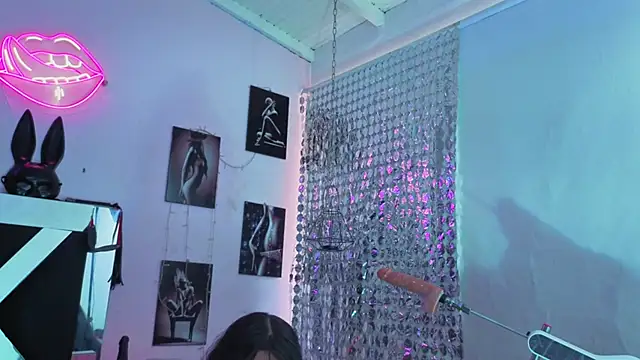 karla_slut_dirty live sex cam