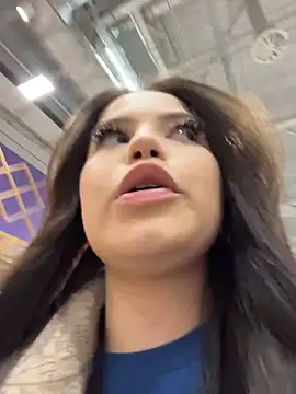 Chloe__Moon live sex cam