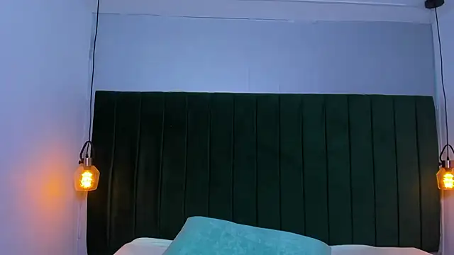 Ema-Horny's cam snapshot