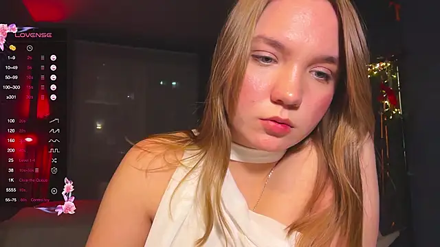 RebeccaEglitis's cam snapshot