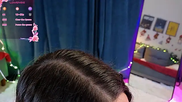 natur_ella's cam snapshot