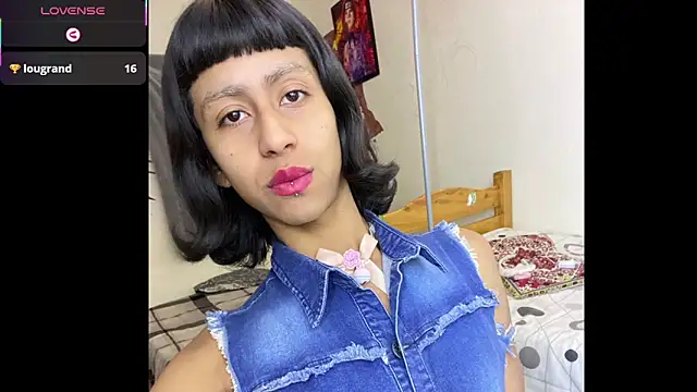 Naicollsxxx live sex cam