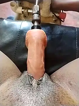 sofia-03's cam snapshot