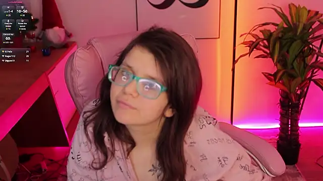 Ariell_Mini's cam snapshot