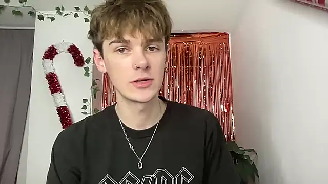 Milk_Guy live sex cam