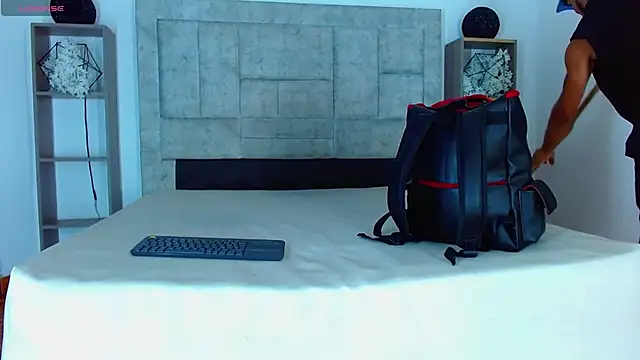 Hot_Latino_x live sex cam