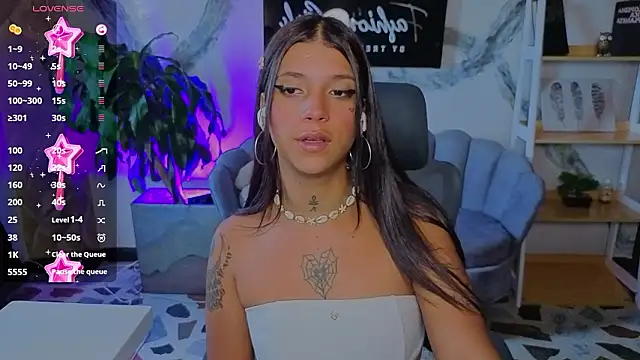 CoralRigan live sex cam