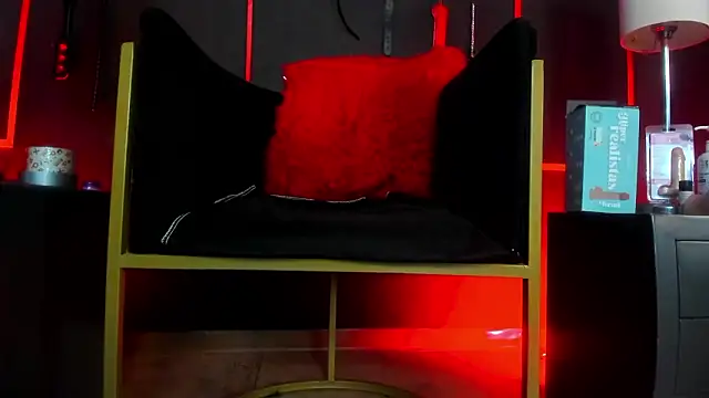 CharlotteScotte live sex cam