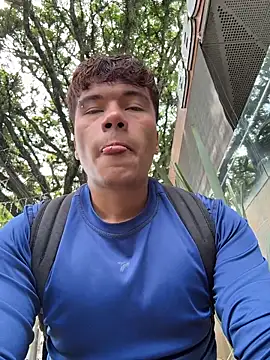 Logan_smith1 live sex cam