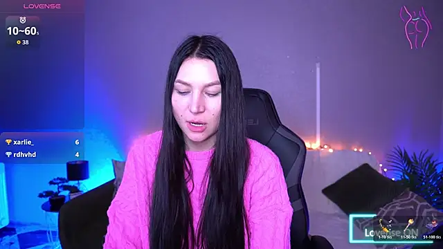 EliseVelour live sex cam