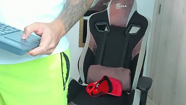 Ken_mailik1 live sex cam