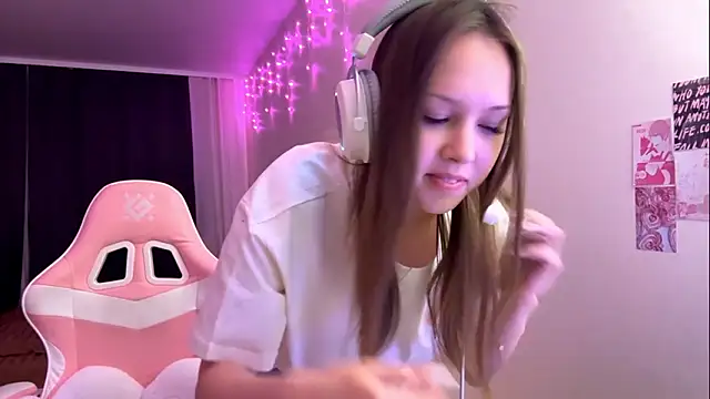 Nelly_Sweetgirl's cam snapshot