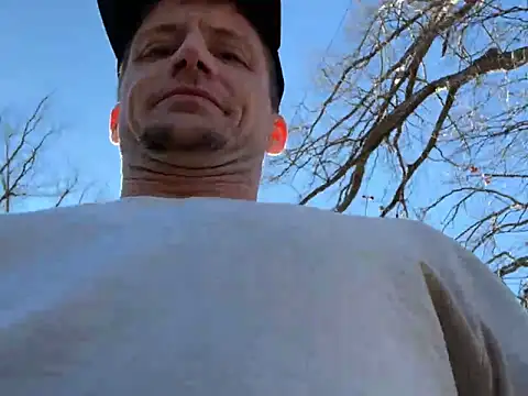 trash4cash's cam snapshot