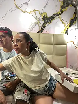 sofi_love3 live sex cam