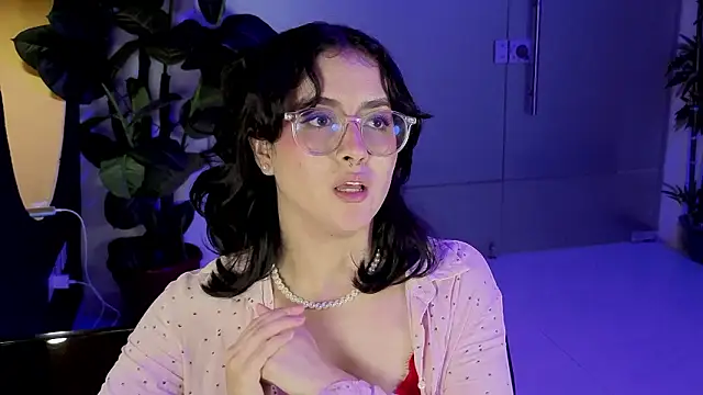 LiLLiAnderson's cam snapshot