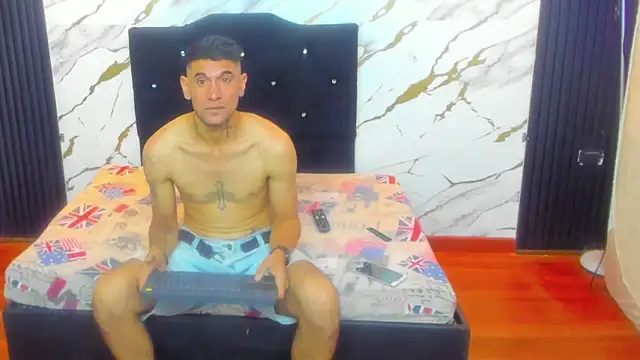 Stormandloganxxx's cam snapshot