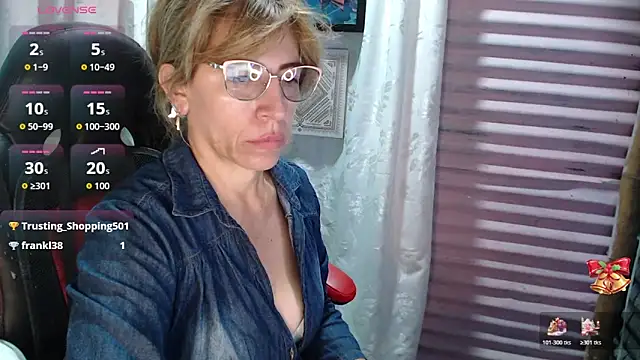 Chayla_Ruiz's cam snapshot