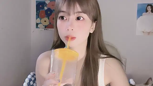 -Hottie's cam snapshot