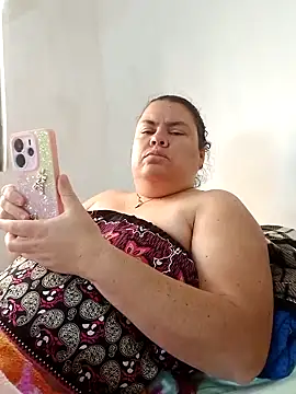 yaneth_'s cam snapshot