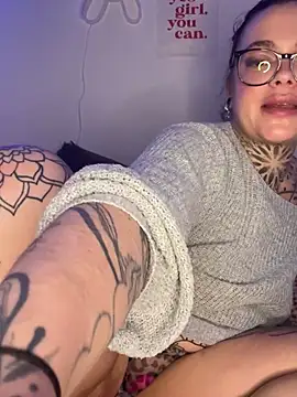 emmifly's cam snapshot