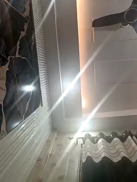 desiriya14's cam snapshot