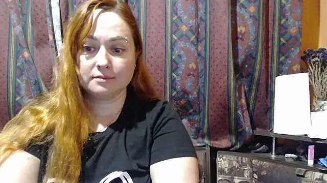 Foxy_Kate3333's cam snapshot