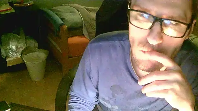 dado-hot12's cam snapshot