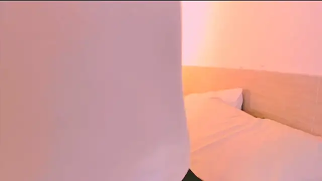 Sweet_Allan's cam snapshot