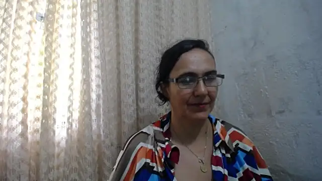 gabbyparker_'s cam snapshot