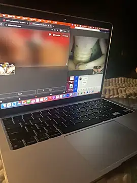 lahungdj12's cam snapshot