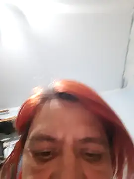 Belowa7362 live sex cam