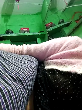 kajalbhabhi44's cam snapshot