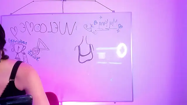 nahomy_lara's cam snapshot